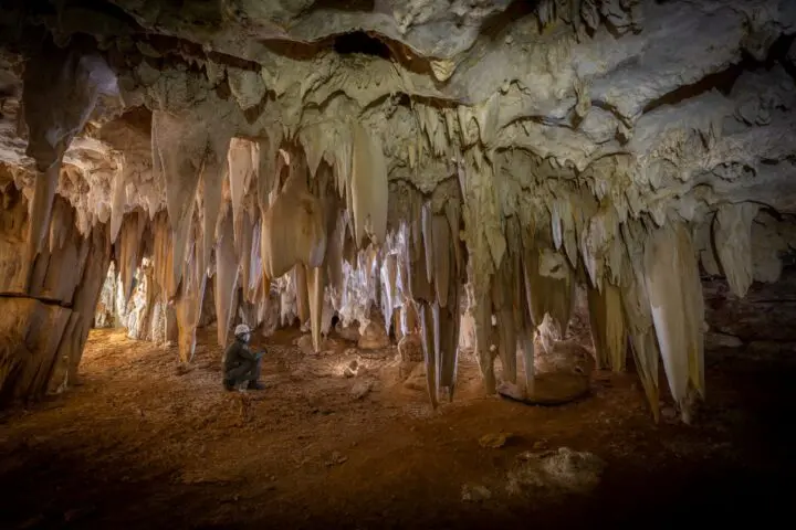 Evento debate turismo em Felipe Guerra, que tem 454 cavernas