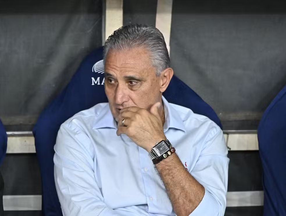 Tite recusa proposta do Corinthians e anuncia pausa na carreira para cuidar da saúde