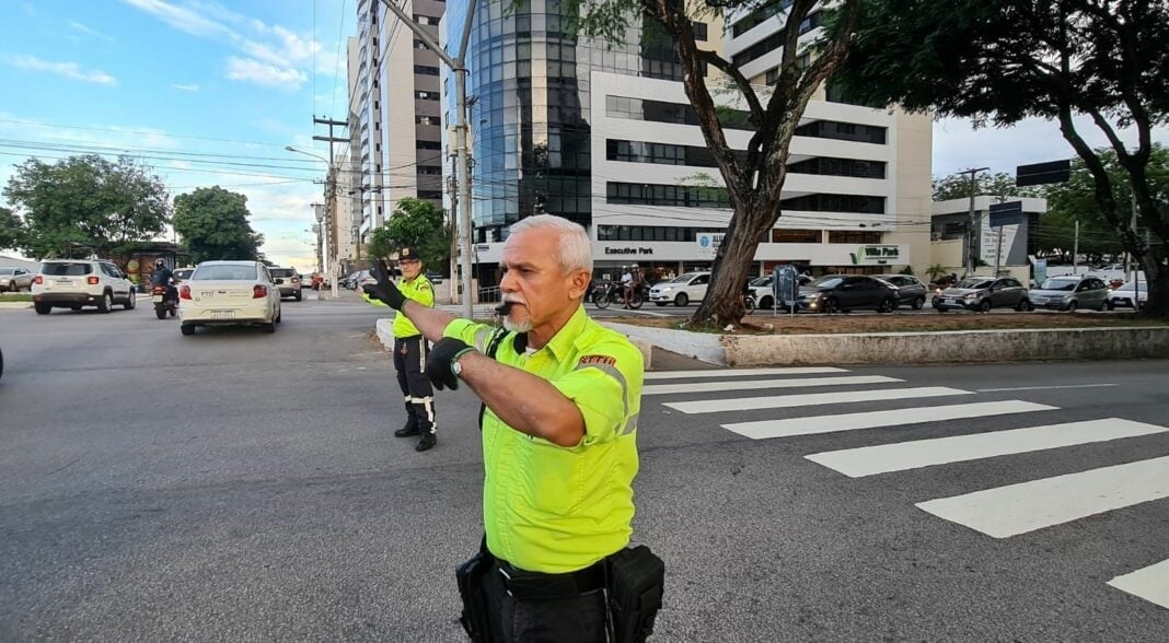 STTU realiza operação especial de trânsito para Meia Maratona da Polícia Federal em Natal