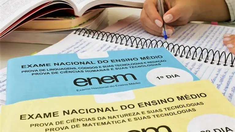 Enem 2025: termina nesta sexta (25) prazo para pedir isenção da taxa e justificar ausência