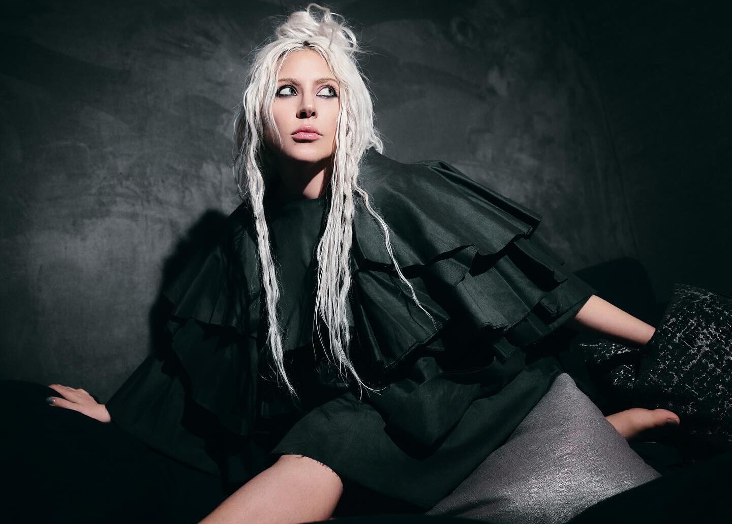 Show de Lady Gaga em Copacabana: Bombeiros alertam para risco de afogamento e recomendam não entrar no mar à noite