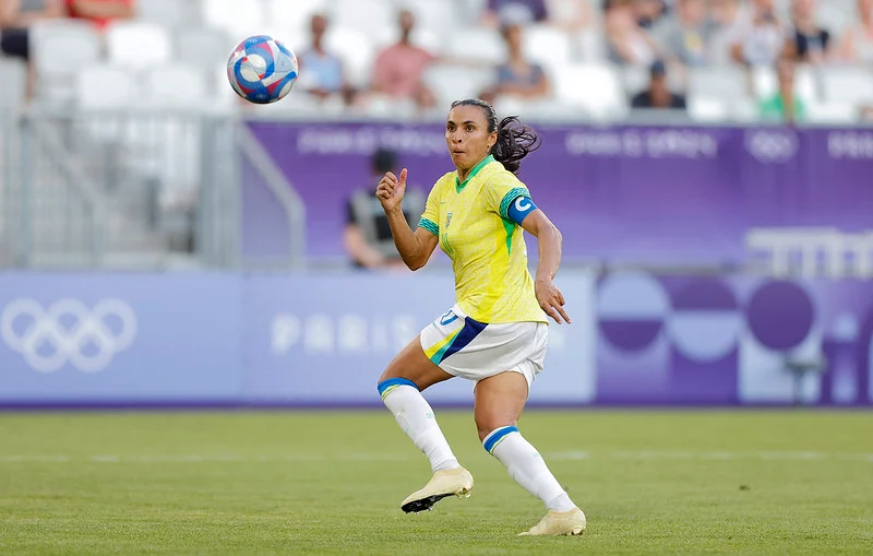 Marta é eleita a melhor jogadora da história do futebol feminino pela IFFHS