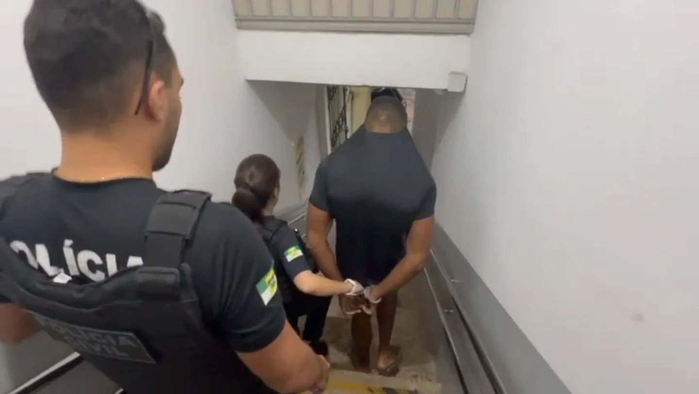 Homem é preso por importunar sexualmente mulheres em ônibus que atendem UFRN, em Natal