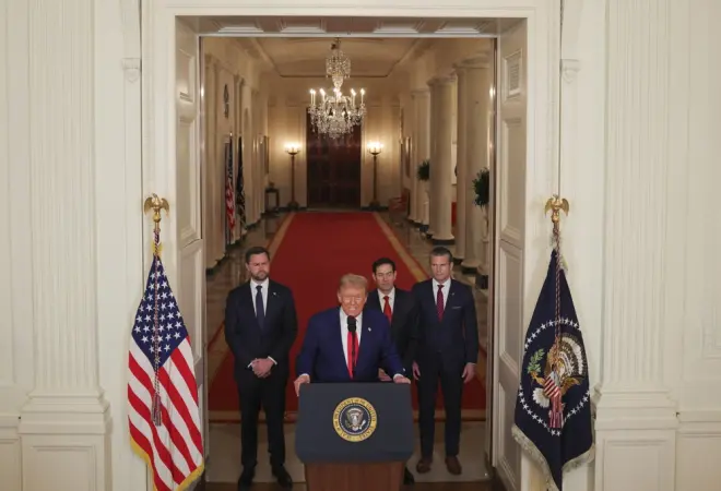 Trump anuncia destruição de instalações nucleares do Irã em ataque aéreo dos EUA