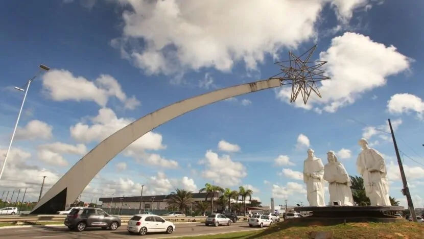 BR-101 terá interdição parcial à noite para obras no Pórtico dos Reis Magos em Natal