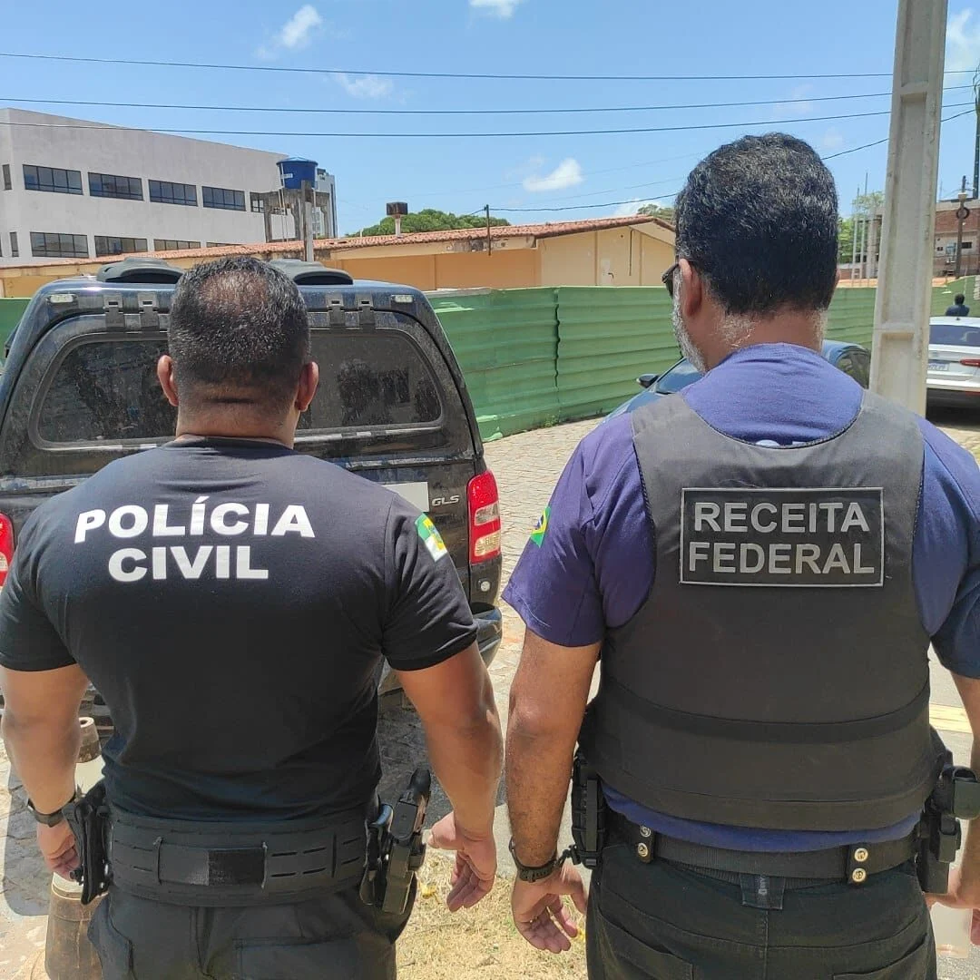 Receita Federal e Polícia Civil apreendem 1,2 tonelada de cocaína na Redinha