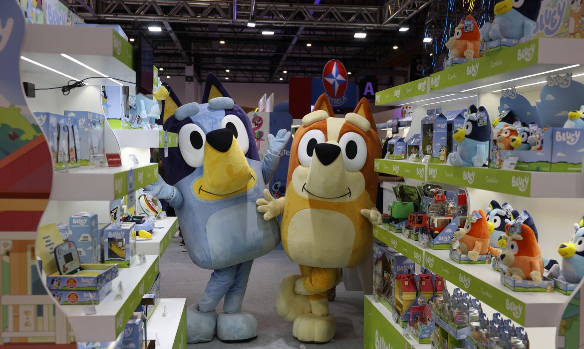 Vendas do Dia das Crianças devem movimentar quase R$ 10 bilhões, aponta CNC