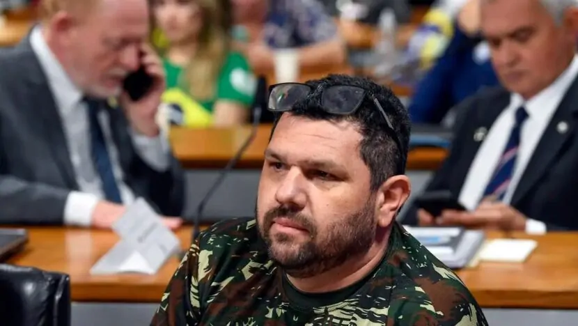 Justiça da Espanha nega em definitivo pedido de extradição do blogueiro Oswaldo Eustáquio