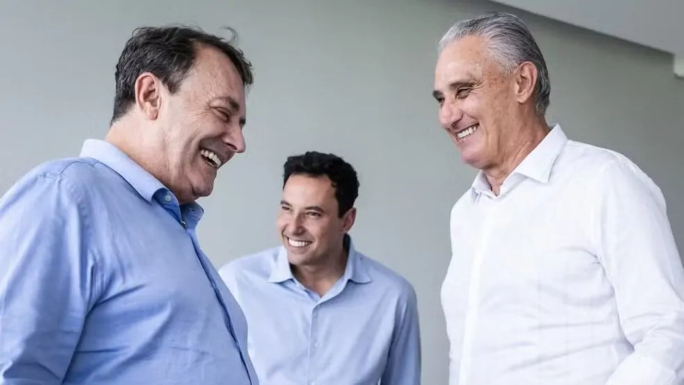 Cruzeiro mira “nomes de peso” e atende pedido de Tite por reforços e manutenção da base para 2026