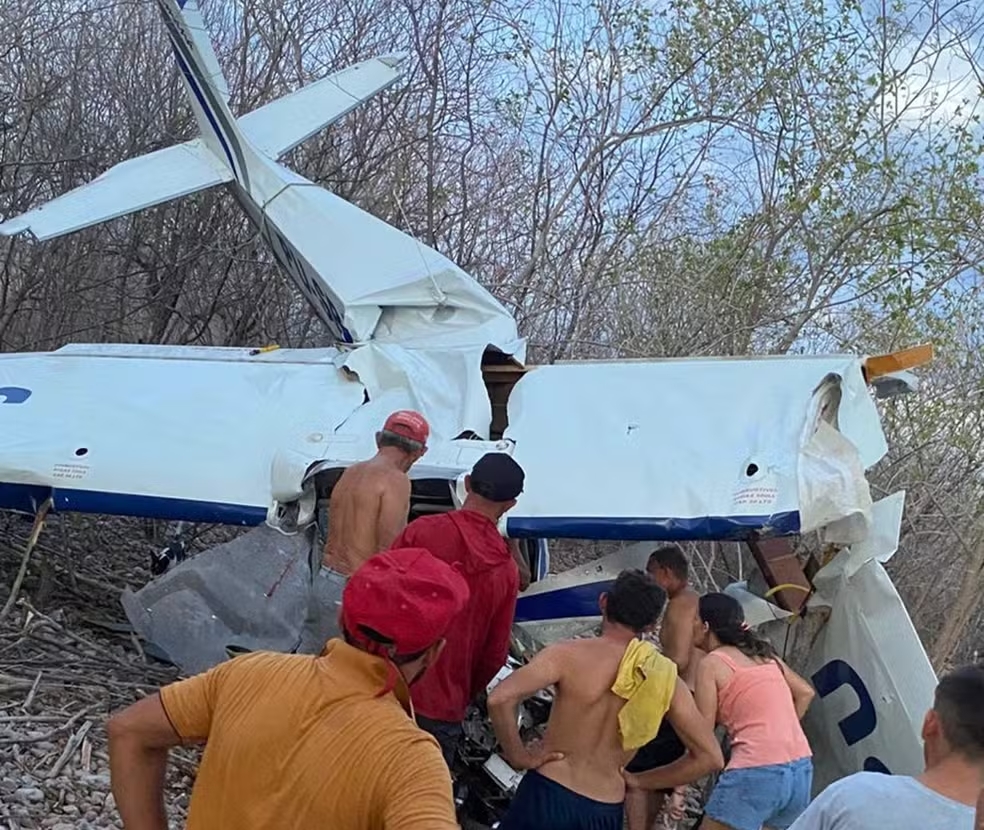 Avião monomotor cai após perda de potência em Pau dos Ferros; piloto tinha vendido a aeronave
