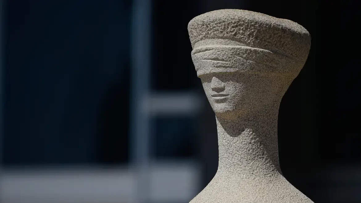 STF torna réus os três acusados por tentativa de explosão de caminhão-tanque próximo ao aeroporto de Brasília