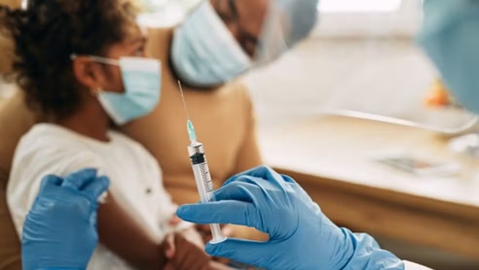 “Gripe K”: variação do H3N2 prolonga temporada da influenza, mas não aumenta gravidade, dizem especialistas